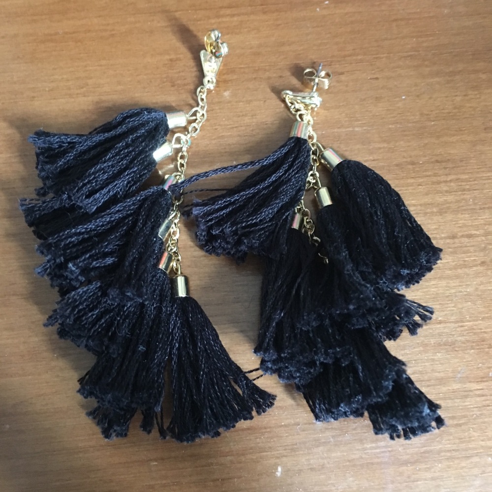 💜3 for $8💜 Tassel earrings